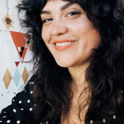 Lecturer Sarah Biscarra Dilley